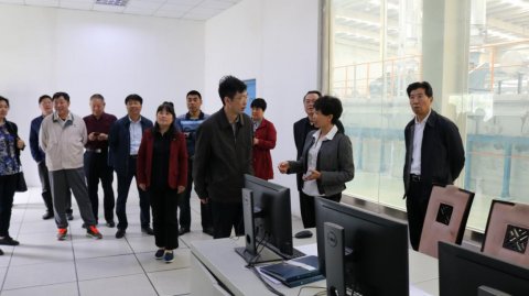 市政協(xié)領(lǐng)導一行赴我司調(diào)研并召開企業(yè)座談會